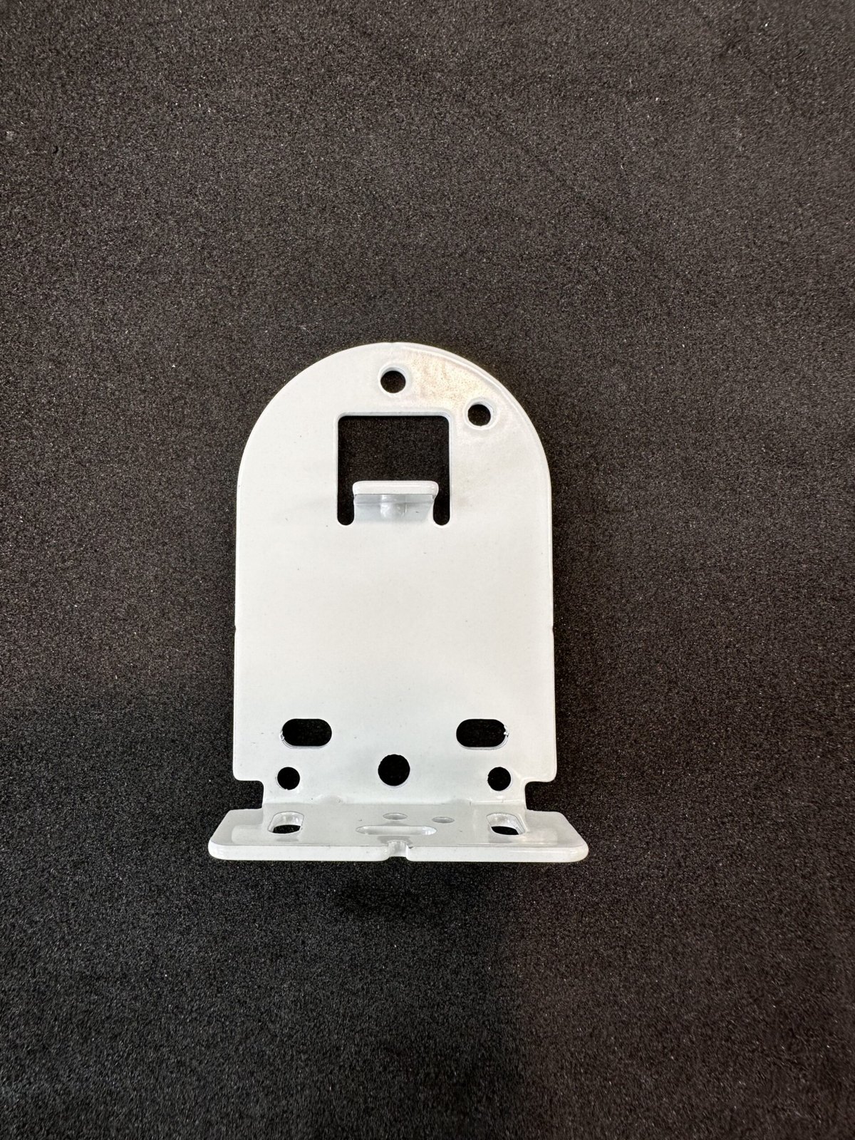 JD outside fit roller blind chain drive bracket