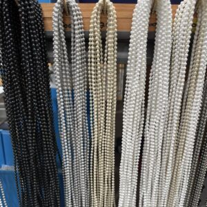 Plastic roller blind loop chain in white, off white, grey and black